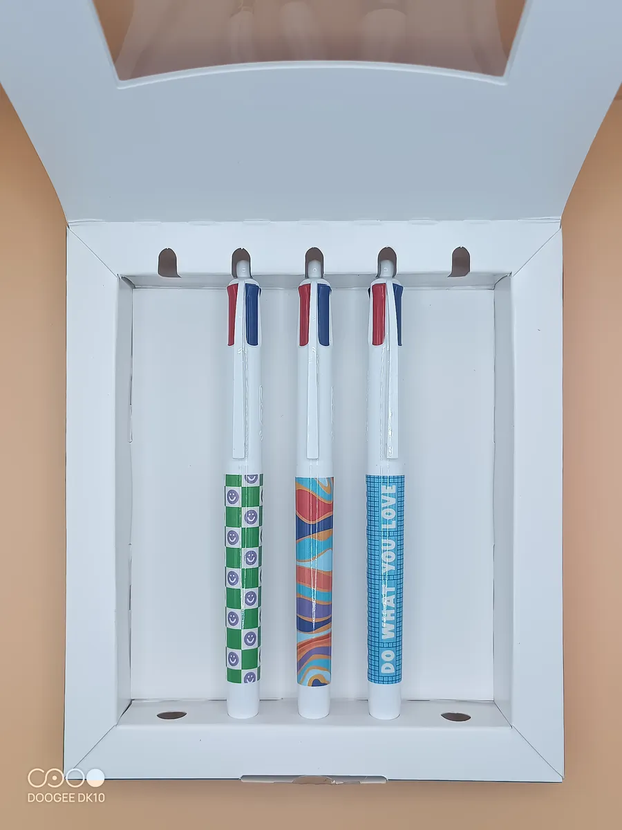 Édition Limitée « Feeling Groovy » by Studio Jonesie